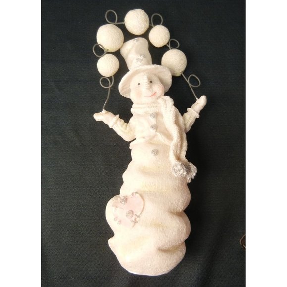 juggling snowman, white on white Holiday décor. standing mantel snowman - Picture 1 of 8